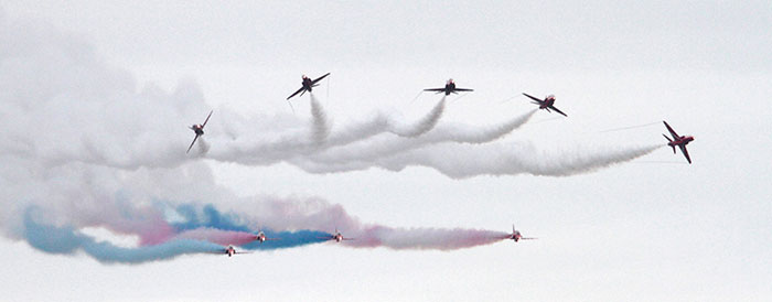 red-arrows-feature-small